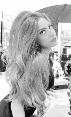 Ladygagamonsterblog:  Fame Lunch ♥