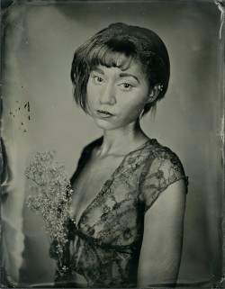 brookelabrie:  Cassie // with baby’s breath4x5 tintype // with assistant camdamage© brookelabrie