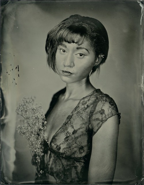 brookelabrie:  Cassie // with baby’s breath4x5 tintype // with assistant camdamage© brookelabrie