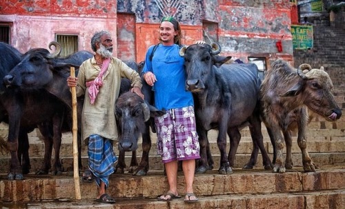 #varanasi #people #buffalo #life #kashi #banaras #benares (at Varanasi, India)