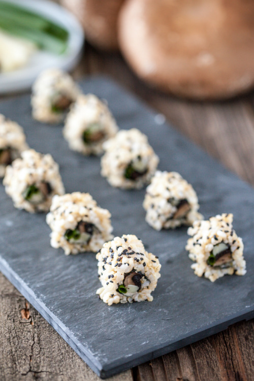 sushixxx:  hoardingrecipes:  Smoky Roasted Portobello Sushi Rolls  Next post will be number 100!! I’m thinking of what I’ll do to commemorate the milestone… definitely a photo of my own… perhaps I’ll get a boat of sushi for once… and bring