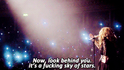 amyjdewinehouse:  Adele at Royal Albert Hall ‘Make You Feel My Love’ - 2011 
