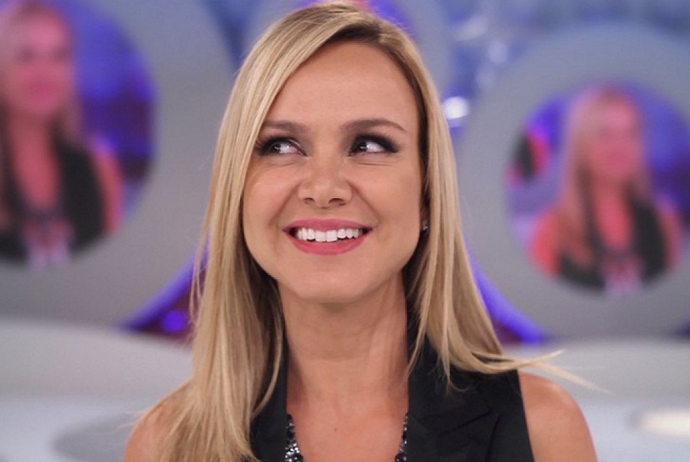 “Eliana” fica a um ponto do “Hora do Faro” neste domingo (10)
Neste domingo (10), o programa “Eliana” marcou boa audiência porém não chegou a ficar na vice-liderança, perdendo para o programa, “Hora do Faro”, apresentado por Rodrigo Faro na Record.