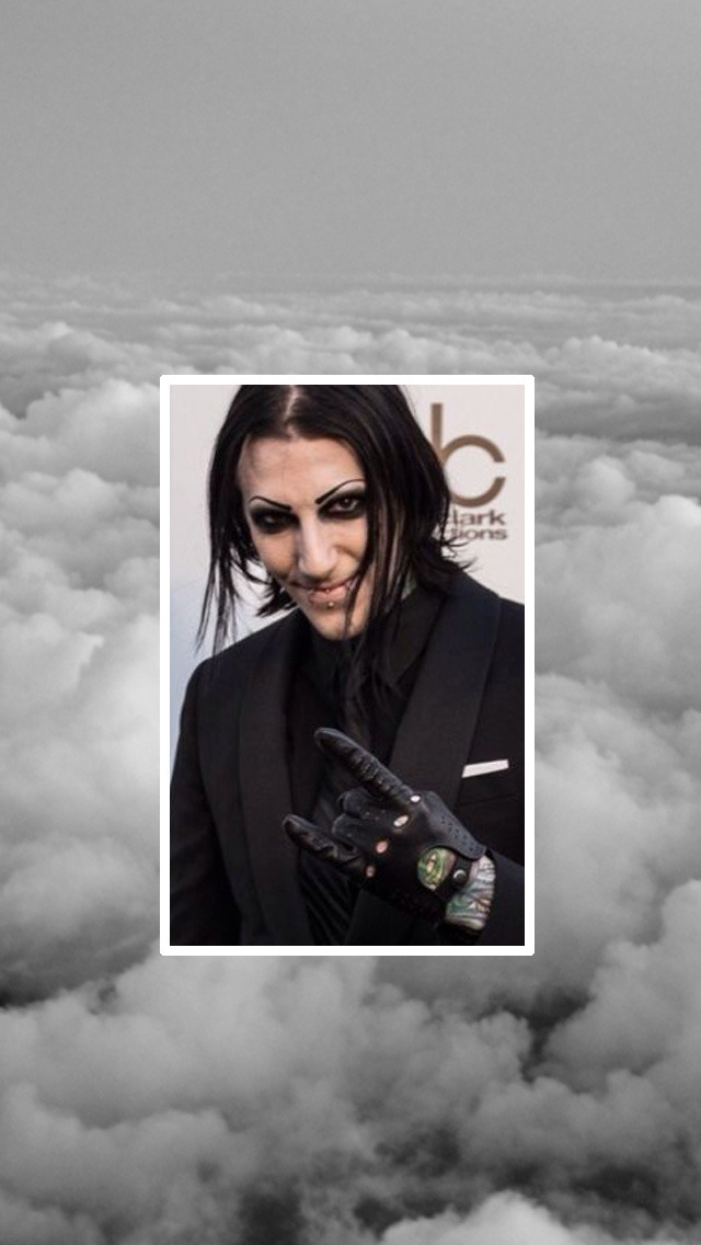 lock-screenss:  Requested Ricky Horror/Chris MotionlessLike or reblog if you’re
