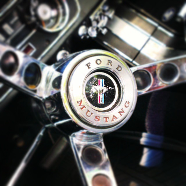 ser-will:  #Ford #Mustang