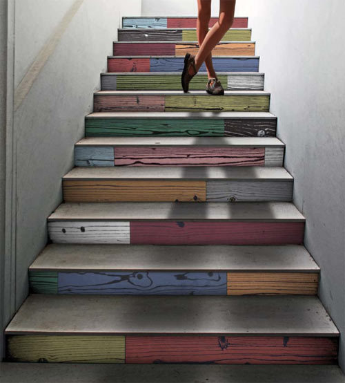 odditiesoflife:  Seven Surprising Modern Staircases Staircases can really make a