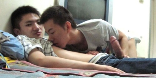 asiangaycock:  Đm hàng khủng