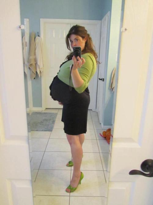 pregotopia: romaine88: thefertilevalley: More sexy girls who said yes to the maternity dress. Tell h