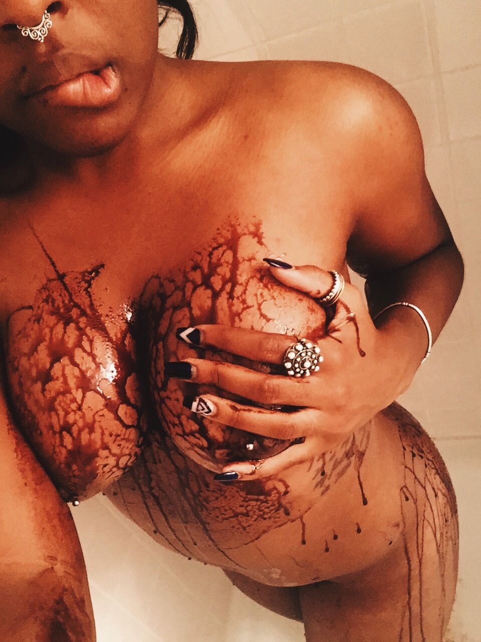 mc-jackson-if-ya-nasty:  National chocolate day… What’s better than chocolate