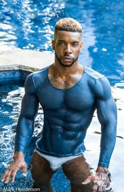 dominicanblackboy:  Sexy big fat muscle dick