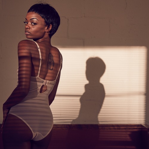 Porn photo openlyblack:  kevonrichardsonphotographyikilledthecameramanModel: