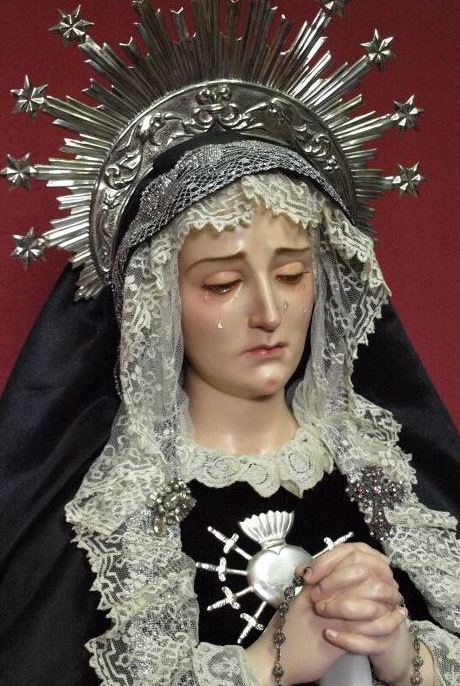 brokengloss: our lady of sorrows has seven swords peircing her heart signifying her seven earthy and