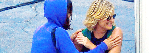  Amy Poehler and Aubrey Plaza on the set of ‘Parks and Recreation’ in Los Angeles,