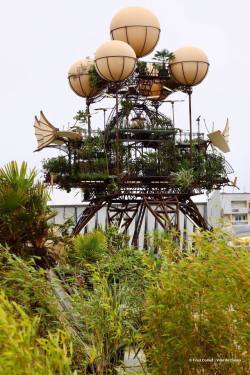 steampunktendencies:  The flying greenhouse