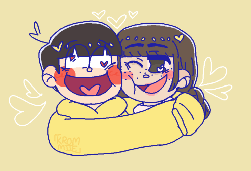 Colored digital mspaint doodle of Jyushimatsu Matsuno and Kanojo / Homura from Osomatsu-san. Jyushi has his sleeve-covered arms wrapped around Kanojo's shoulders, their faces pressed together. Both are smiling with hearts in their eyes (Jyushi's pupils and Kanojo's eyeshines) and blushes to their cheeks 💛