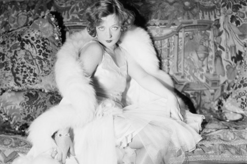 Marion Davies photographed by Apeda Studio, 1929