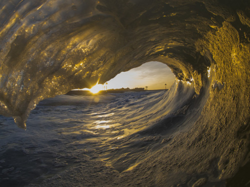wslofficial:  Morning raysPhoto by Peter King
