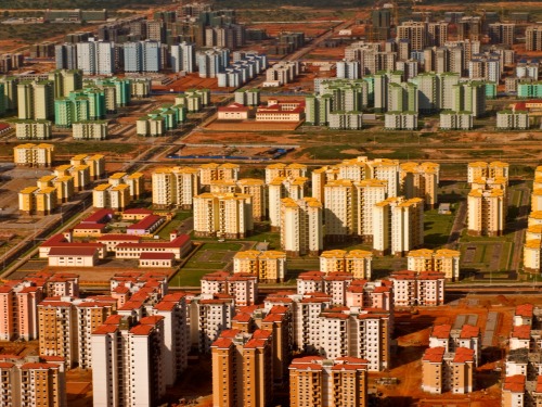 sixpenceee:  Ghost Town: Nova Cidade de KilambaLocated in contains Angola, this town contains 2,800 apartments split between 750 high-rise buildings. It was built to house close to half a million people and comes complete with its own schools and retail