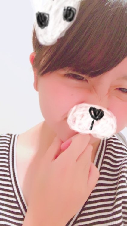 43529id1204: 校生 哥哥們晚安 喜歡請按愛心and轉格 (Like to share THX^^)