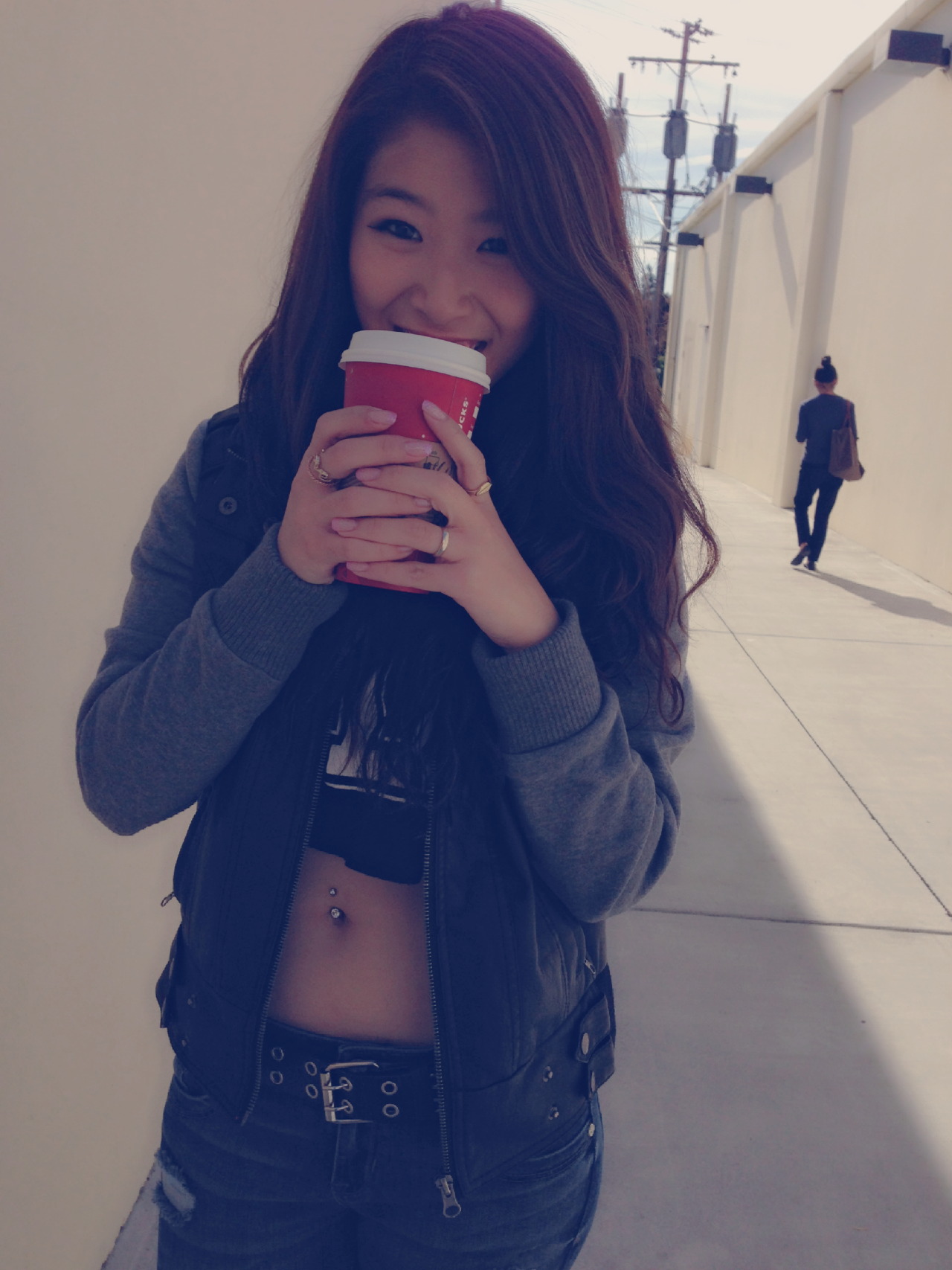 hmbprincesskkay:  starbucks makes me the happiest girl in the world 