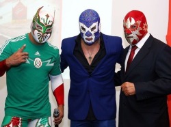 luchacouture:  Caristico, Dr Wagner Jr &amp; Solar