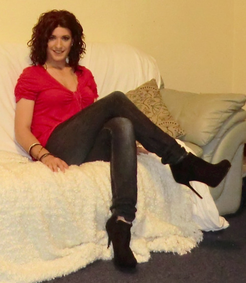 hgillmore:  Well dressed Crossdressers and Transgendered Women 