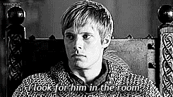 ofkingsandlionhearts: Merlin AU—for the lovely SamanthaIn which Arthur literally goes mad sear