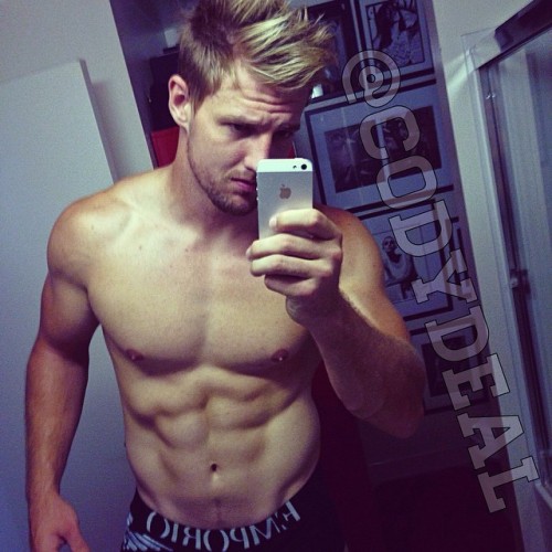 countryfolkusa:  @codydeal