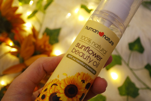 Human Heart Nature Sunflower Beauty Oil:❀ Works as make-up remover❀ Works best as moisturizer❀ Light