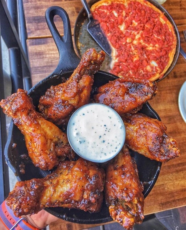 foodieapprovedeats:  Rance’s Chicago Pizza 🍕 📍Costa Mesa, CA 📍Long Beach,