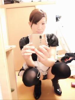 zferolie: otokonoko-japanese-traps:  Japanese crossdresser Mei (芽衣) is an unusually tall beauty. Her cute looks and more then 189 cm in height make this Otokonoko from Saitama a true eye catcher. Well and if Mei wears her maid uniform … who could