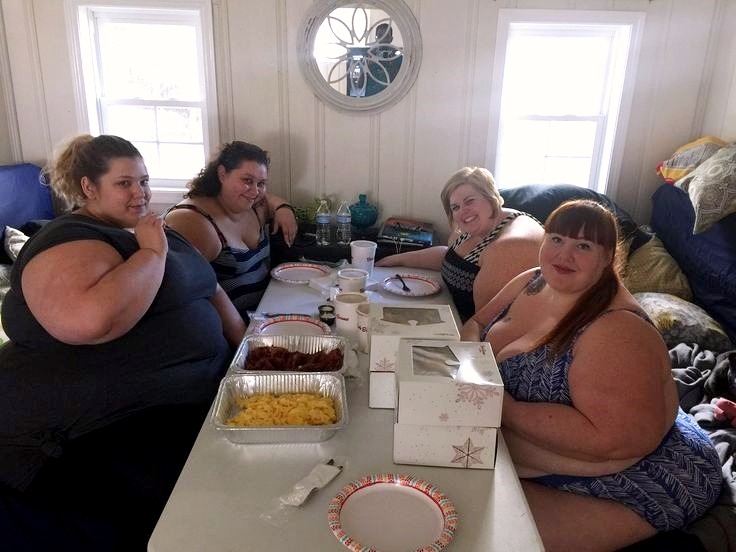 speck60:  bellylifter:  DAMN, this looks like the place to be!!!  😋😋😋😋😋😋