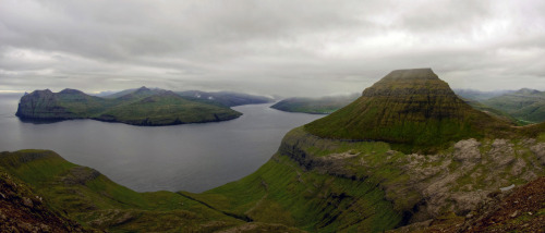 Layers of the Faroe IslandsThe Faroe Islands sit in the north Atlantic, a tiny slice of land southea