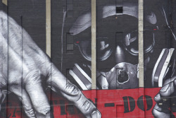 scenefromthesidewalk: November 2, 2017 “MY NAME IS MO” By MTO Street art may not be the first thing you associate with Lexington, Kentucky, but given the importance of Bourbon and the checkered history of Prohibition, it just kinda makes sense that