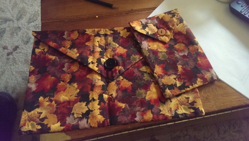 pomegranateandivy: Got my bags from @divinenoctivaga today, and they are lovely! I don’t have 