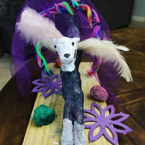 My daughter had art camp for 2 weeks and this is one of her finished sculptures. Introducing: DRAG C