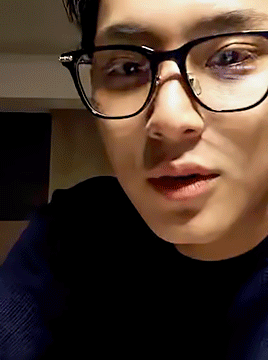 mingyiu:  post-concert vlive with mingyu or late night video call with the cutest