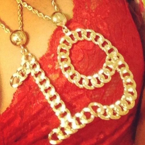 Two chainzzzzzz #19 #XIX I love my @MelodyEhsani chains … Thanks babe @presidential_moby #Gol