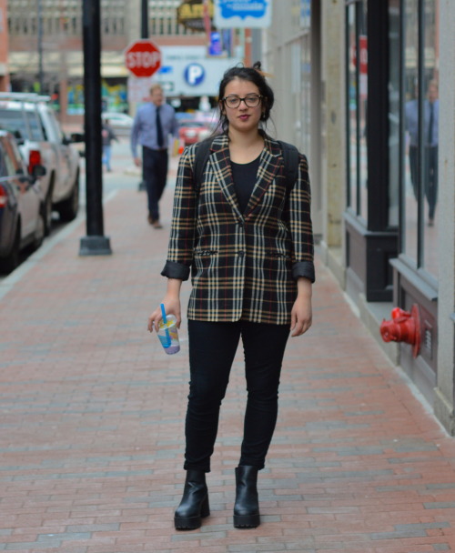 Alyssa on Free StreetPhoto by Laura Kerwww.mainestreets.tumblr.com