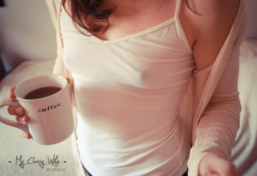 myclassywife:Hot coffee, cold nips!!! Good way to start the day don’t you think?