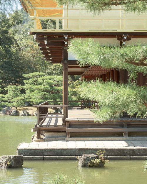 舎利殿 - 金閣寺 ／ Kinkaku-ji Temple by Active-U on Flickr.