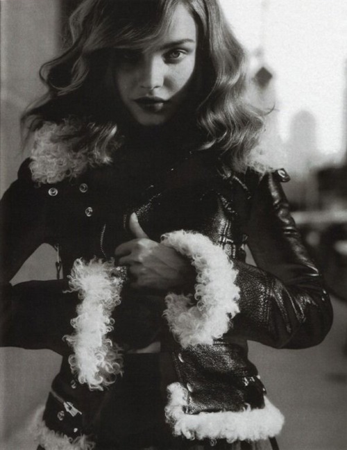 bleachyourself:Natalia Vodianova by Jan Welters