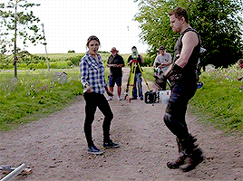 liiiiiiing:  Sometimes you just gotta dance if off.