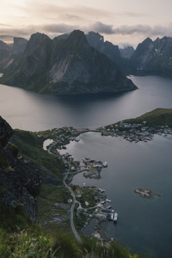 stephaniedolen:  Reinebringen, Moskenesøya, Norway