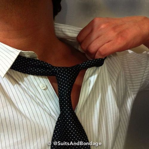 Friday #SuitsAndBondage #DapperedUp #SuitUp #bondage #dapperbondage #suitfetish #menatplay #50shades