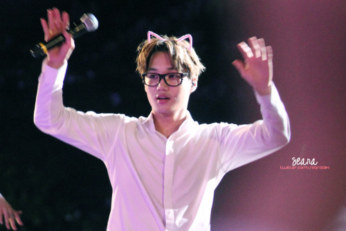 s34ra: 140906 EXO TLP Jakarta - Kai Kitty ㅋㅋㅋㅋ