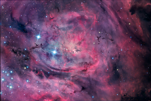 amazinguniverses:  M8: The Lagoon Nebula 