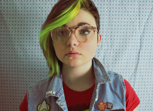holly-harford:  self portraits - back and front october 2013 