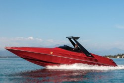 1990 Riva Ferrari 32 Speedboat