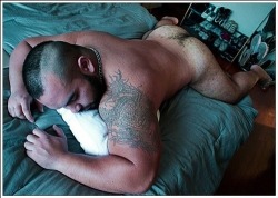 russmusclebear:  http://russmusclebear.tumblr.com⭐⭐⭐⭐⭐